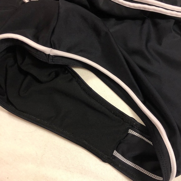 Striped off the shoulder one piece swimsuit - Picture 8 of 10